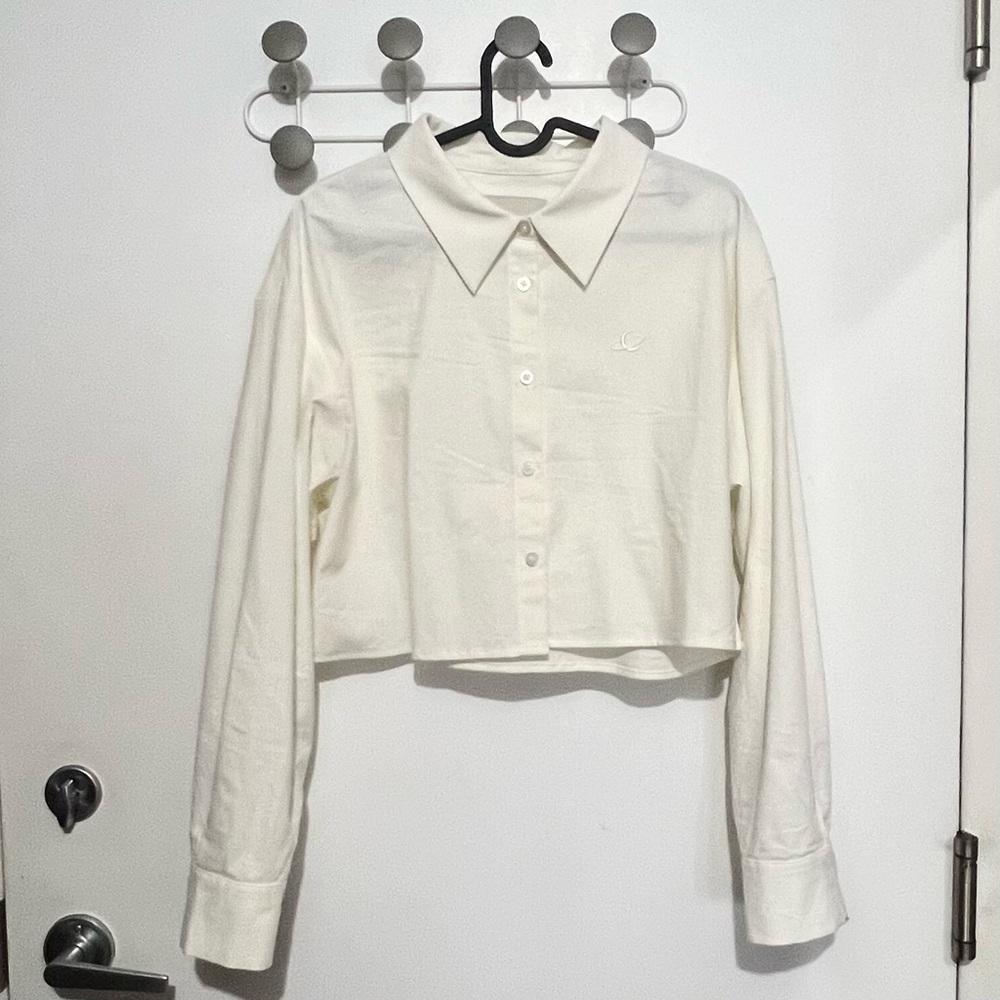Cream cropped button-up